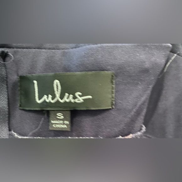 Lulus Queen of Hearts Navy Blue Floral Print Midi Dress - Picture 10 of 11